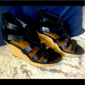 Black wedge sandals